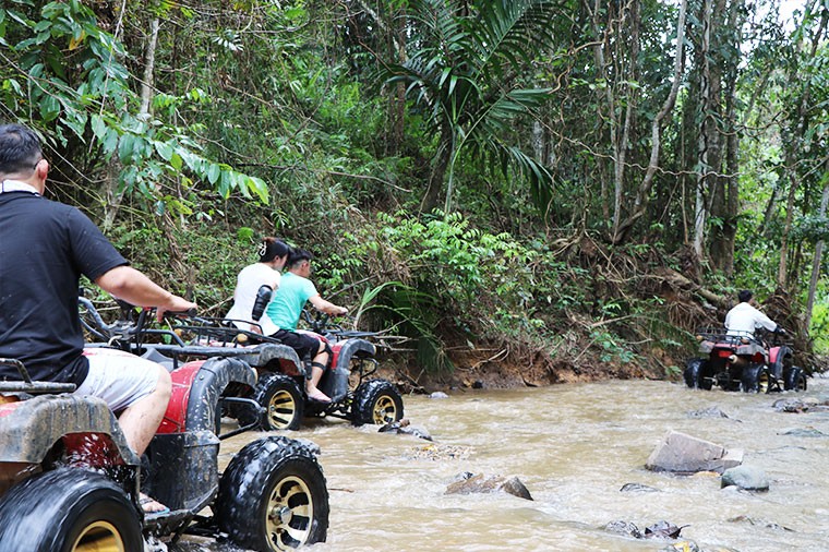 ATV叢林越野車體驗